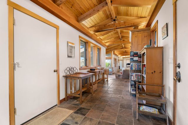 20875 Sholes Road, Bend, OR 97702