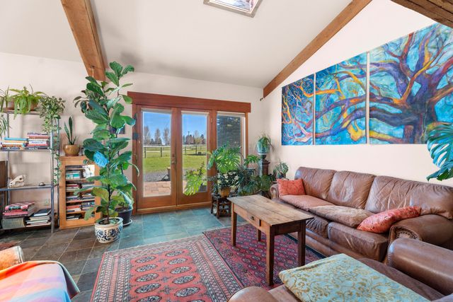 20875 Sholes Road, Bend, OR 97702