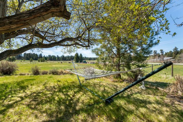 20875 Sholes Road, Bend, OR 97702