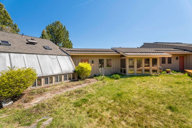 20875 Sholes Road, Bend, OR 97702