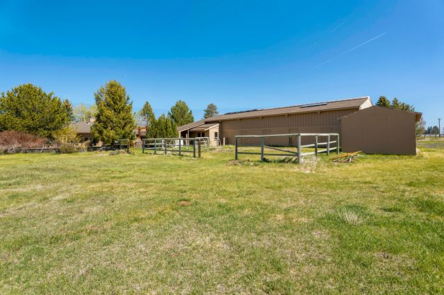 20875 Sholes Road, Bend, OR 97702