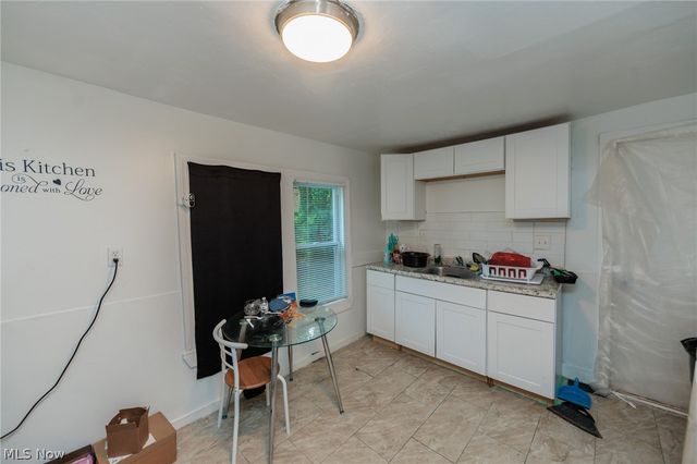 4239 E 98th Street, Cleveland, OH 44105