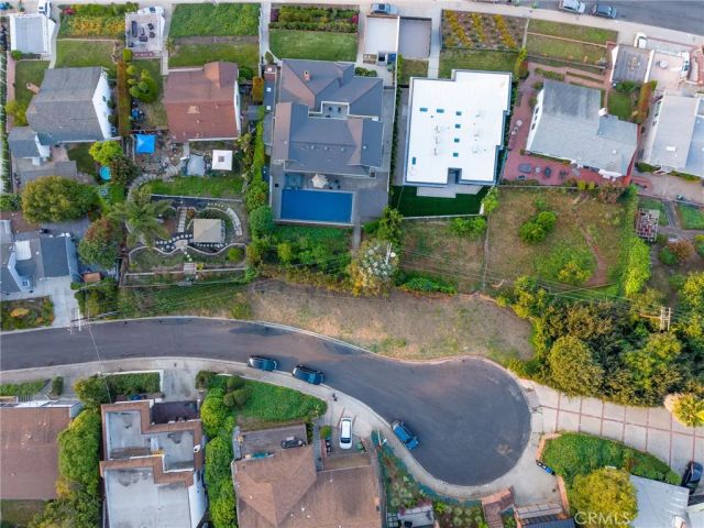 5261 Weatherford Dr, Los Angeles, CA 90008