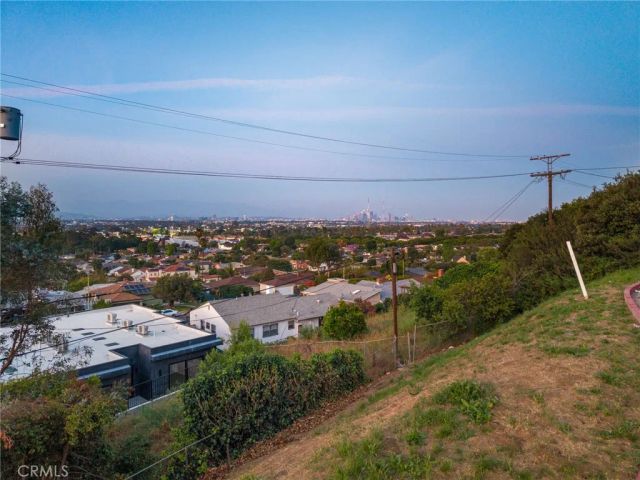 5261 Weatherford Dr, Los Angeles, CA 90008