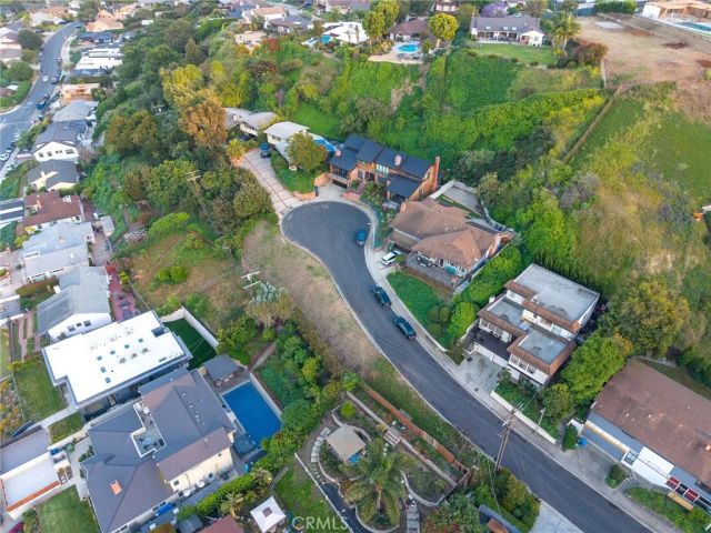 5261 Weatherford Dr, Los Angeles, CA 90008