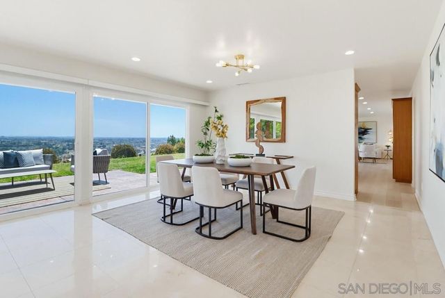 2767 Palomino, La Jolla, CA 92037