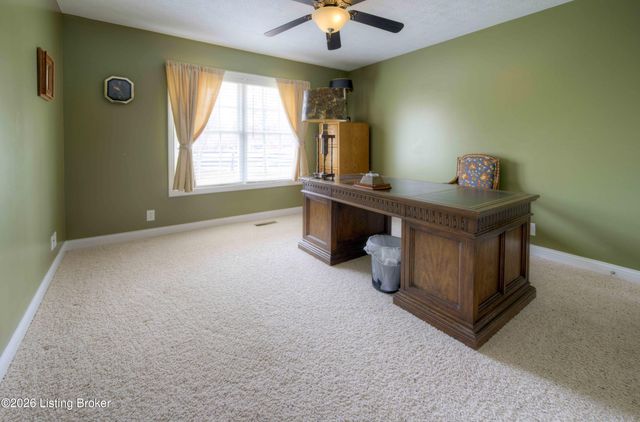 5125 Oaklawn Park Dr, Louisville, KY 40299