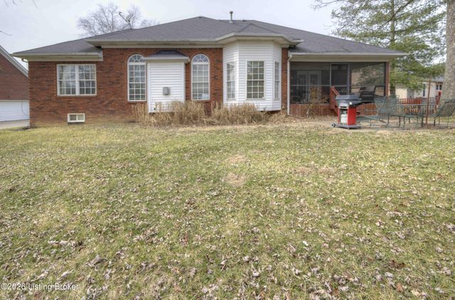 5125 Oaklawn Park Dr, Louisville, KY 40299