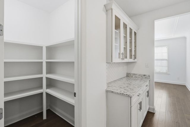 496 FALLEN TIMBERS LN, Collierville, TN 38017