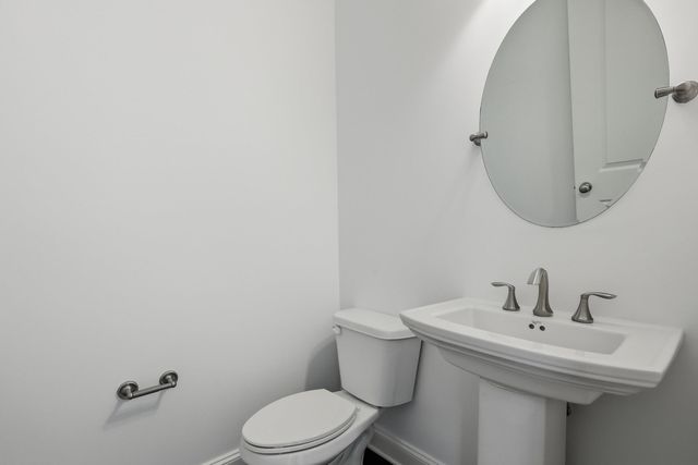 496 FALLEN TIMBERS LN, Collierville, TN 38017