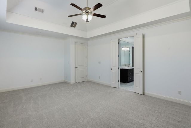 496 FALLEN TIMBERS LN, Collierville, TN 38017