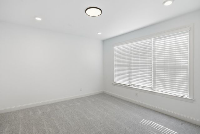 496 FALLEN TIMBERS LN, Collierville, TN 38017