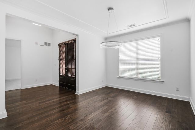 496 FALLEN TIMBERS LN, Collierville, TN 38017