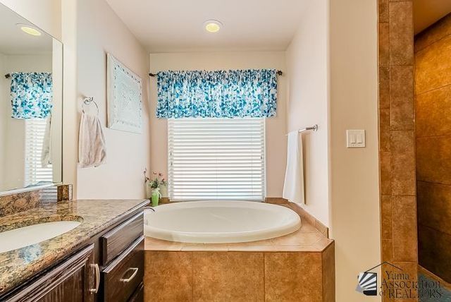 11558 E 25 Pl, Yuma, AZ 85367