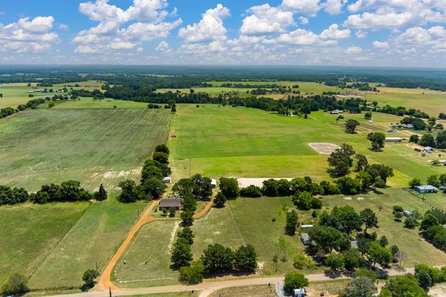 384 County Road 1875, Grapeland, TX 75844