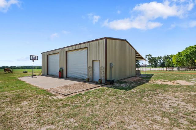 384 County Road 1875, Grapeland, TX 75844