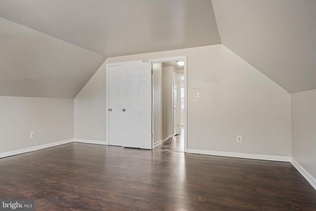 27 MARSHAL LN, Willingboro, NJ 08046