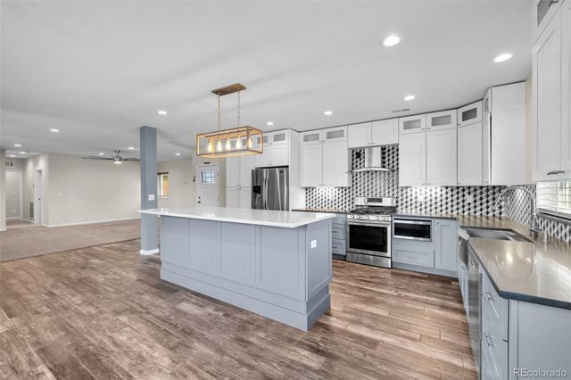 3301 W Union Avenue, Englewood, CO 80110