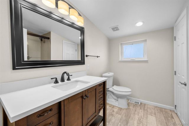 3301 W Union Avenue, Englewood, CO 80110