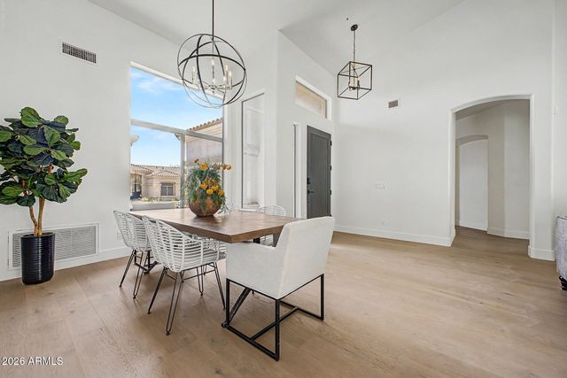 13782 E LAUREL Lane, Scottsdale, AZ 85259