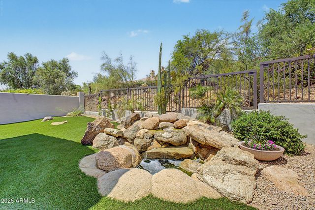 13782 E LAUREL Lane, Scottsdale, AZ 85259