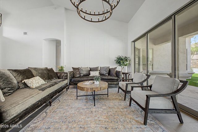 13782 E LAUREL Lane, Scottsdale, AZ 85259