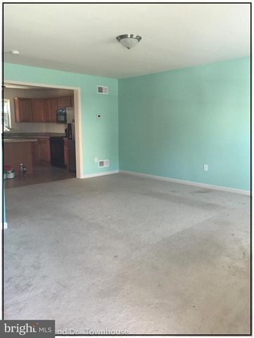 6438 CREEKBEND, Mechanicsburg, PA 17050