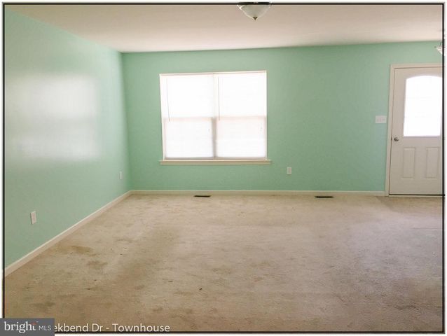 6438 CREEKBEND, Mechanicsburg, PA 17050