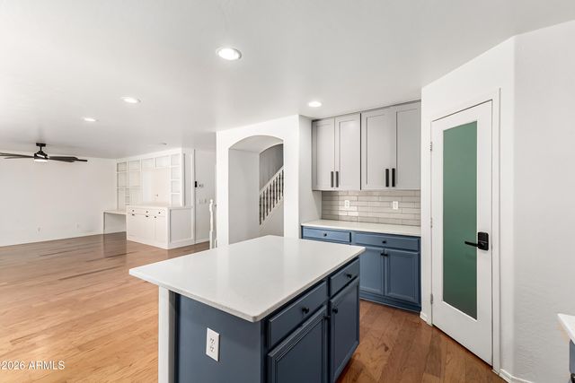 4208 S SAWMILL Road, Gilbert, AZ 85297