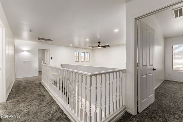 4208 S SAWMILL Road, Gilbert, AZ 85297