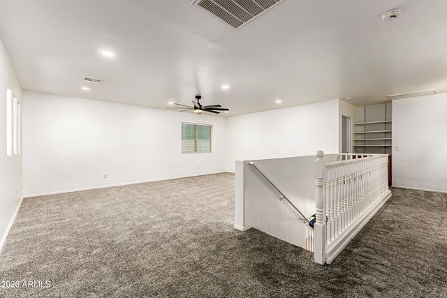 4208 S SAWMILL Road, Gilbert, AZ 85297