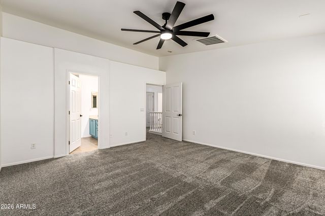 4208 S SAWMILL Road, Gilbert, AZ 85297