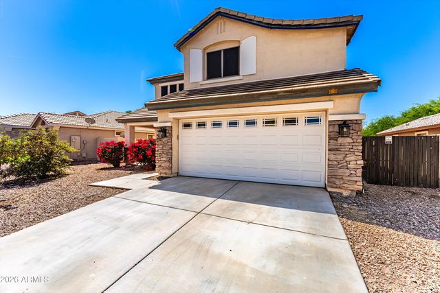 4208 S SAWMILL Road, Gilbert, AZ 85297