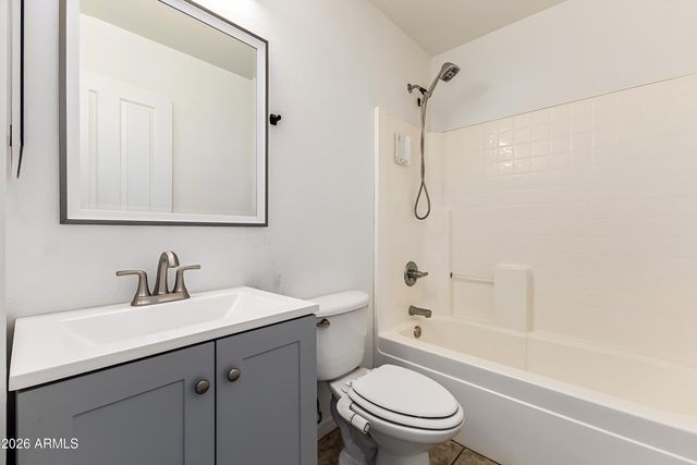 4208 S SAWMILL Road, Gilbert, AZ 85297