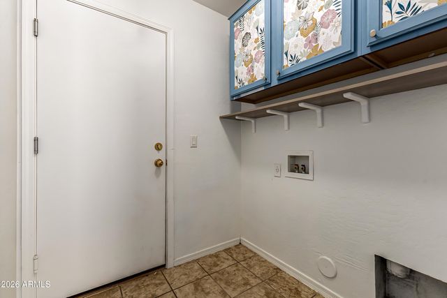 4208 S SAWMILL Road, Gilbert, AZ 85297