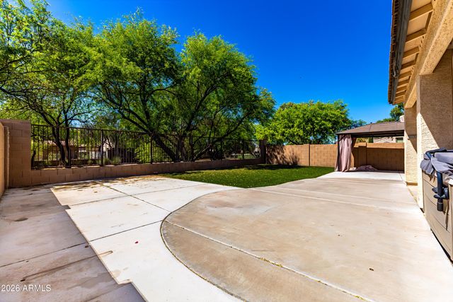 4208 S SAWMILL Road, Gilbert, AZ 85297
