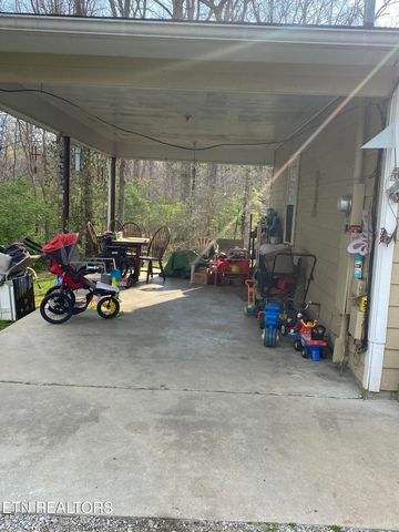 8212 Tina Lane, Knoxville, TN 37920