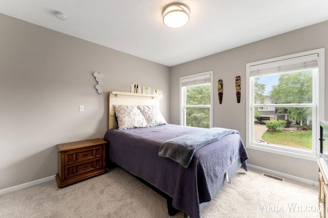 926 Dogwood Meadows Drive Se 45, Ada Twp, MI 49301