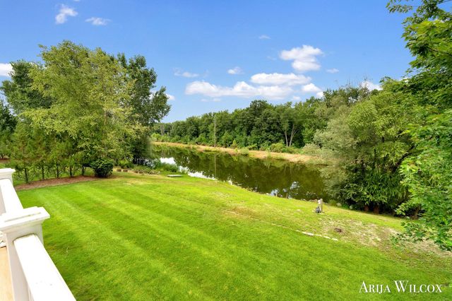 926 Dogwood Meadows Drive Se 45, Ada Twp, MI 49301