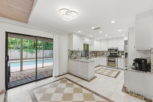 10740 NW 19th Street, Coral Springs, FL 33071