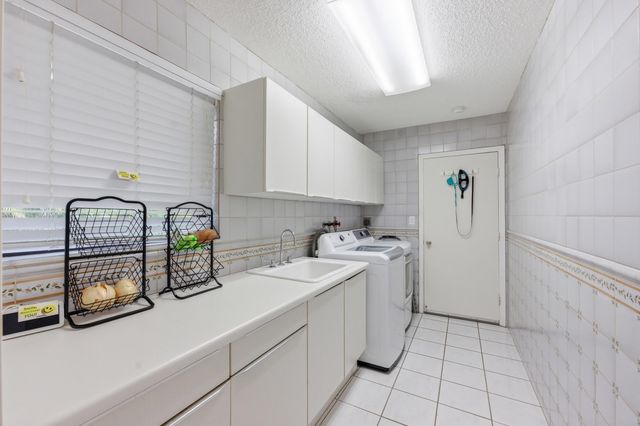 10740 NW 19th Street, Coral Springs, FL 33071