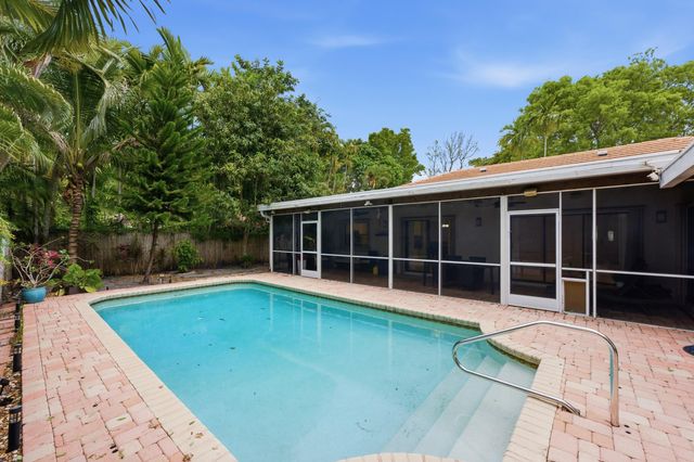10740 NW 19th Street, Coral Springs, FL 33071