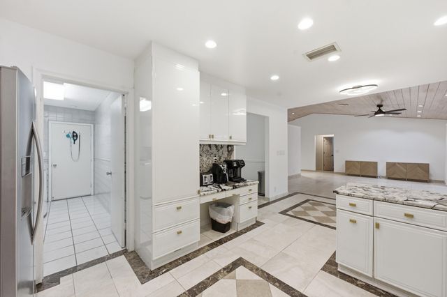 10740 NW 19th Street, Coral Springs, FL 33071