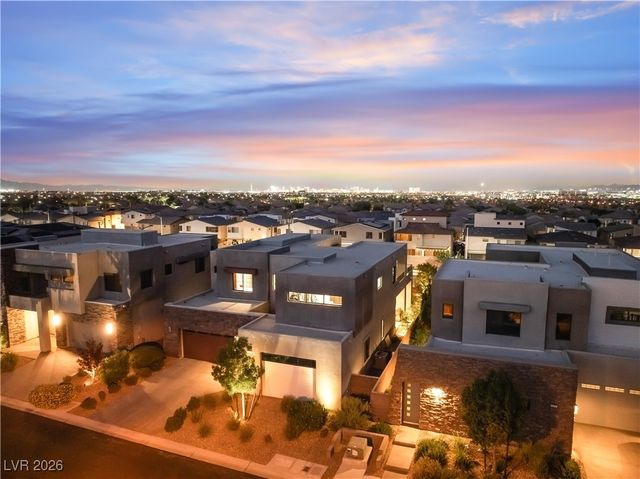 6194 Amber View Street, Las Vegas, NV 89135