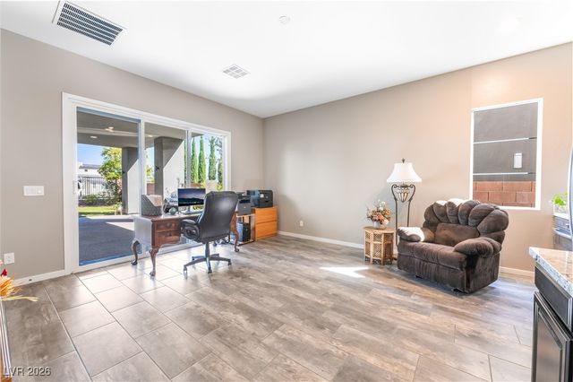 6194 Amber View Street, Las Vegas, NV 89135