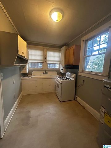 900 HIGHLAND AVENUE, Anniston, AL 36207