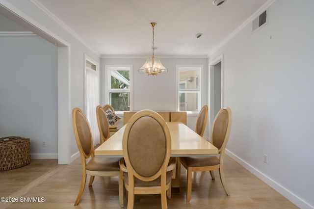 140 Horseshoe Circle, Las Cruces, NM 88007