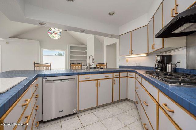 140 Horseshoe Circle, Las Cruces, NM 88007