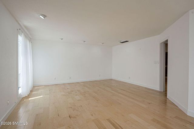 140 Horseshoe Circle, Las Cruces, NM 88007