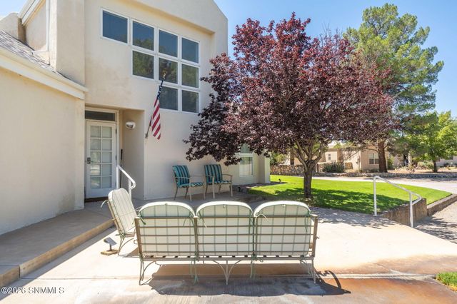 140 Horseshoe Circle, Las Cruces, NM 88007